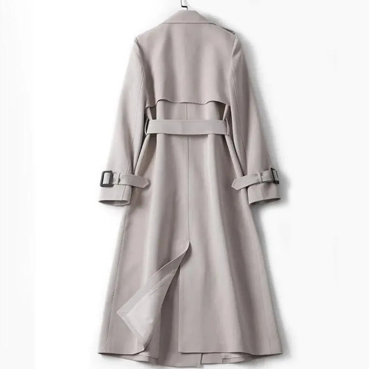 Amy Victoria | Classic trench coat