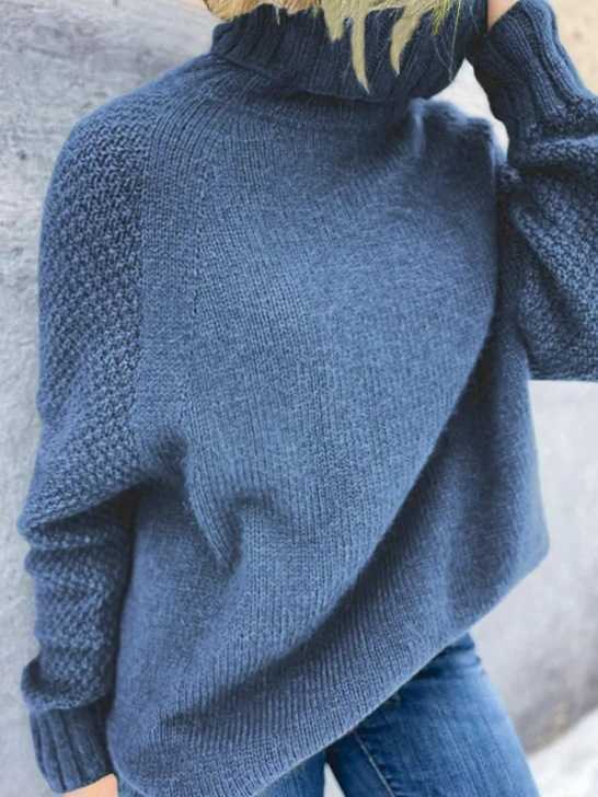 Amy Victoria | Winter sweater, stylish, elegant