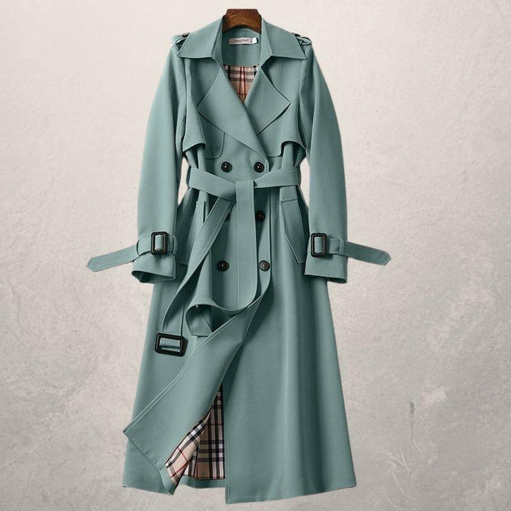 Amy Victoria | Classic trench coat