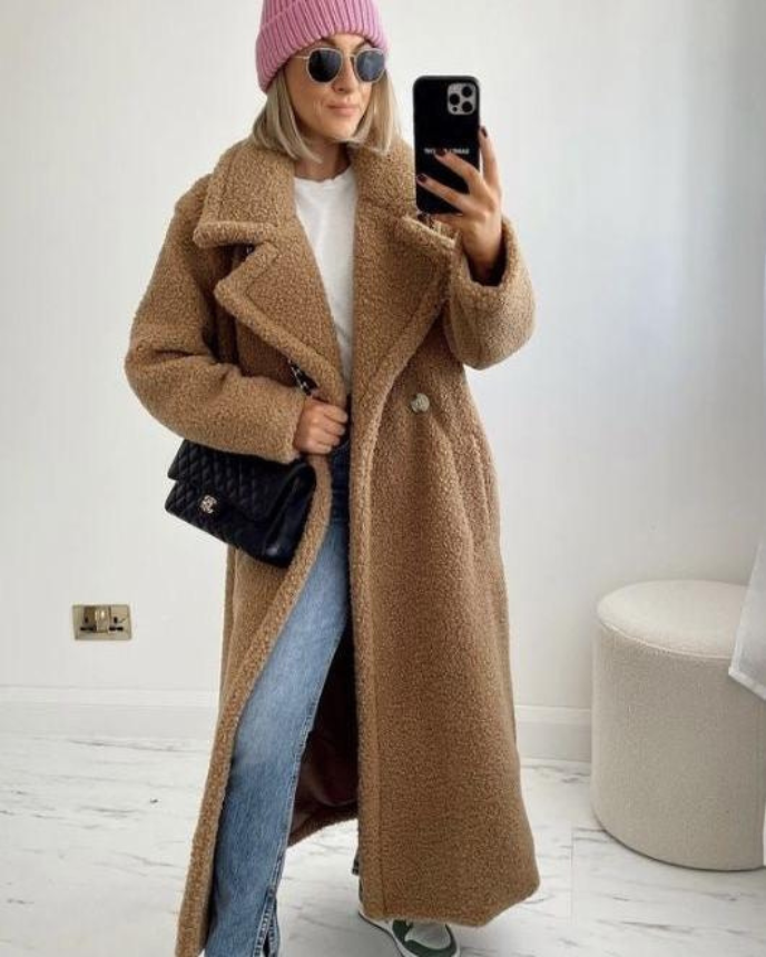 Amy Victoria | Long teddy coat