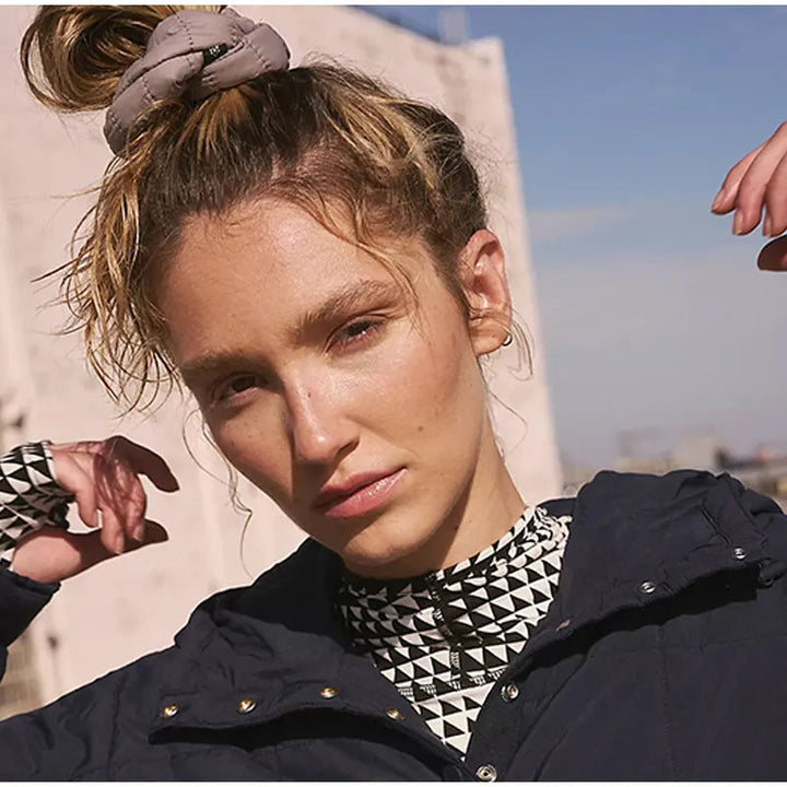 Amy Victoria | Casual thin warm jacket sweater for women