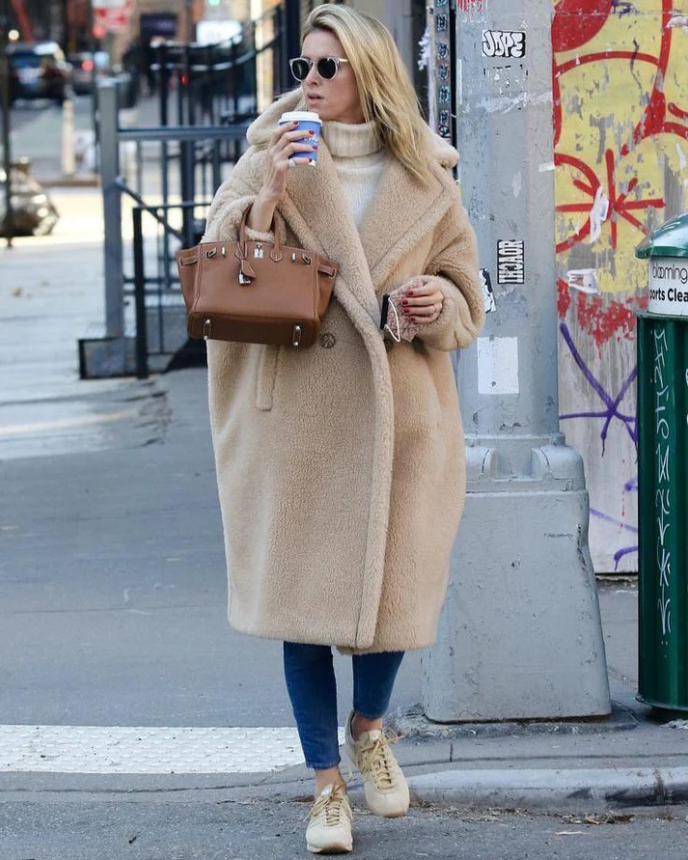 Amy Victoria | Long teddy coat