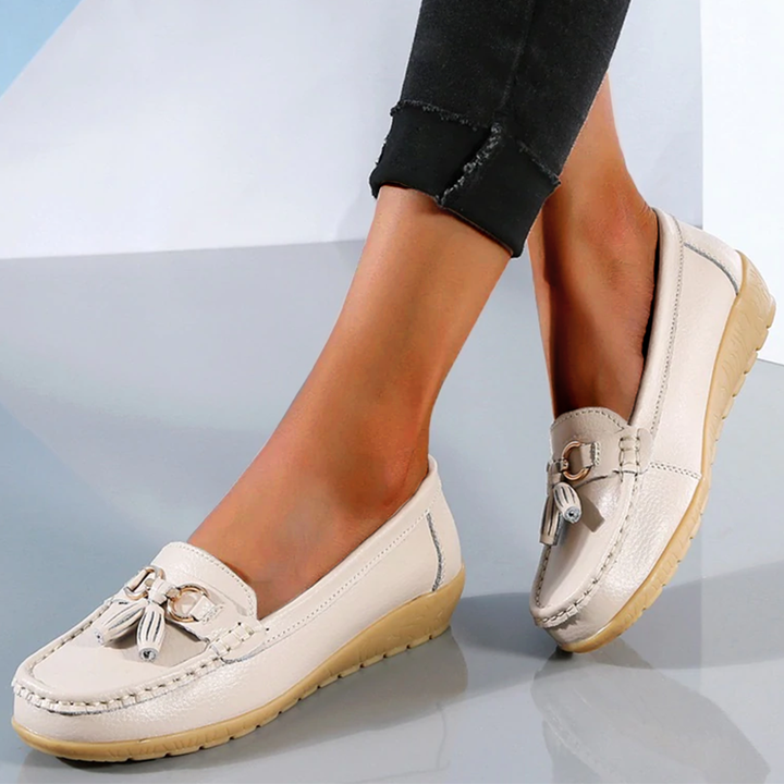 Amy Victoria | Flex Orthopedic Loafer
