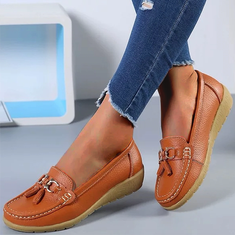 Amy Victoria | Flex Orthopedic Loafer