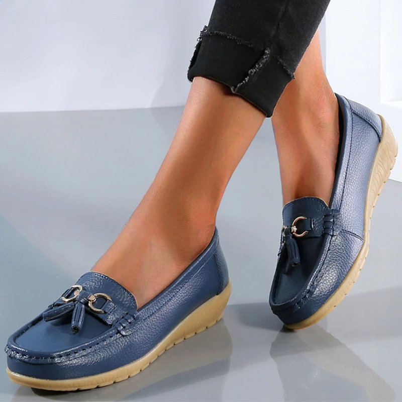 Amy Victoria | Flex Orthopedic Loafer