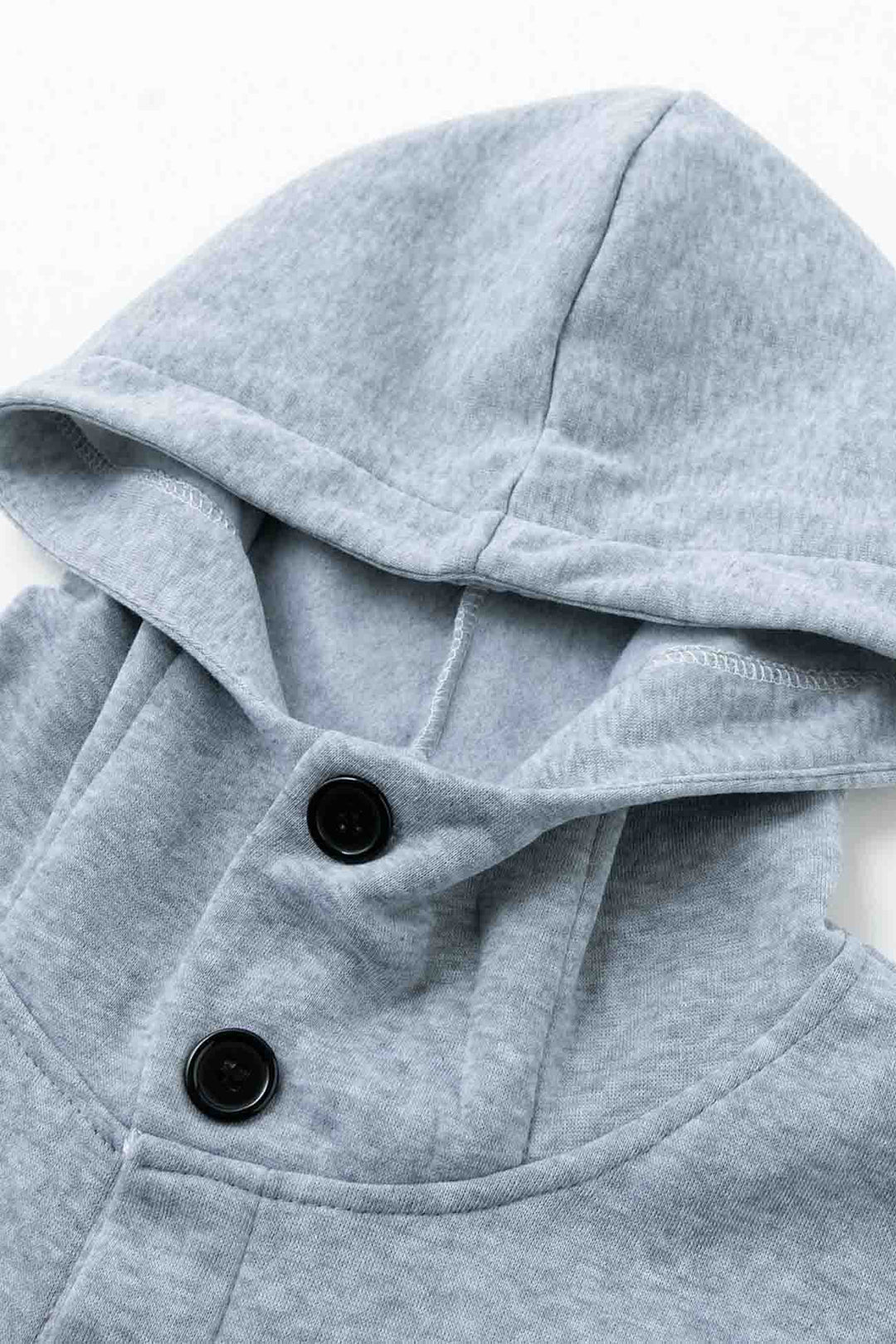 Amy Victoria | Buttoned coat with hooded pocket