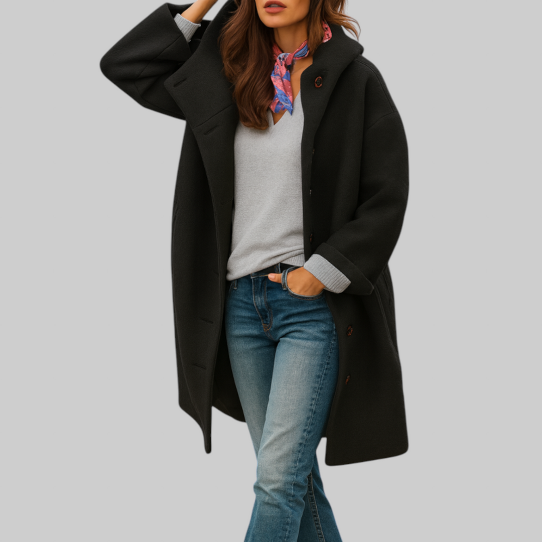 Amy Victoria | Cozy mid-length coat