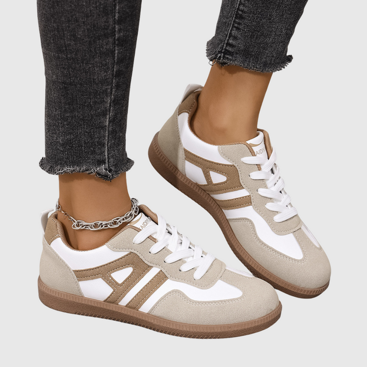 Amy Victoria | Orthopedic Sneakers
