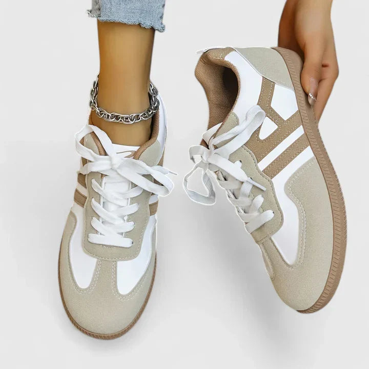 Amy Victoria | Orthopedic Sneakers