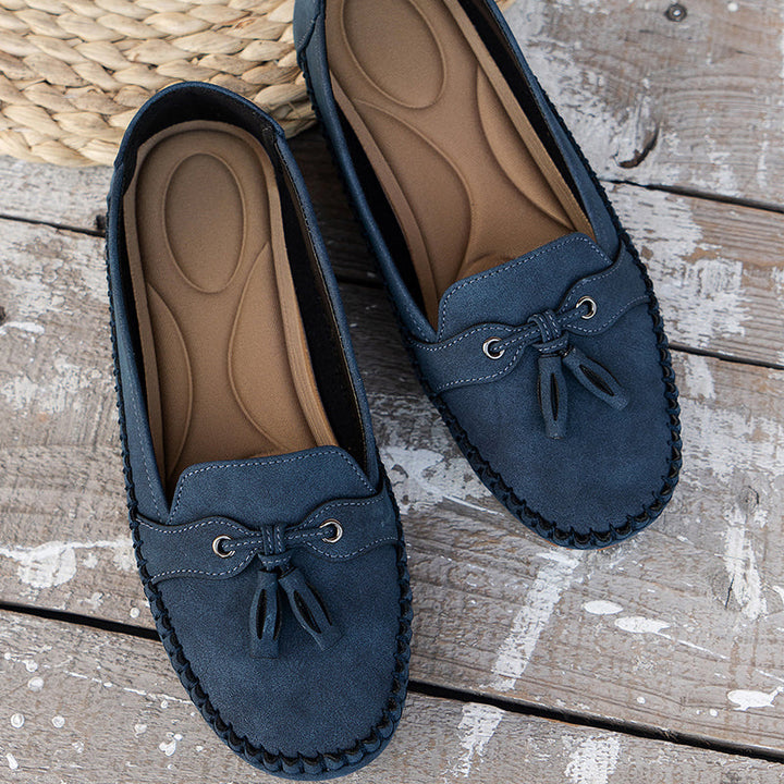 Amy Victoria | Comfortable Soft Moccasins