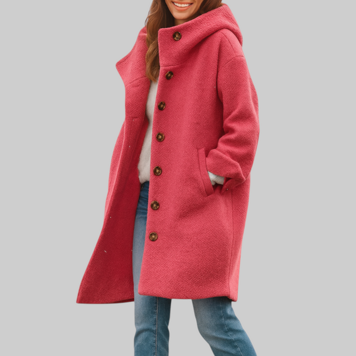 Amy Victoria | Cozy mid-length coat