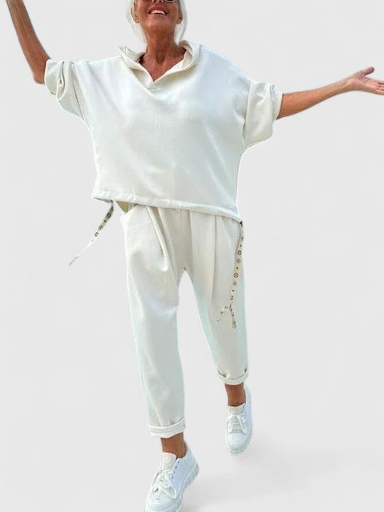 Amy Victoria | Comfortable Hooded Sweatshirt Set