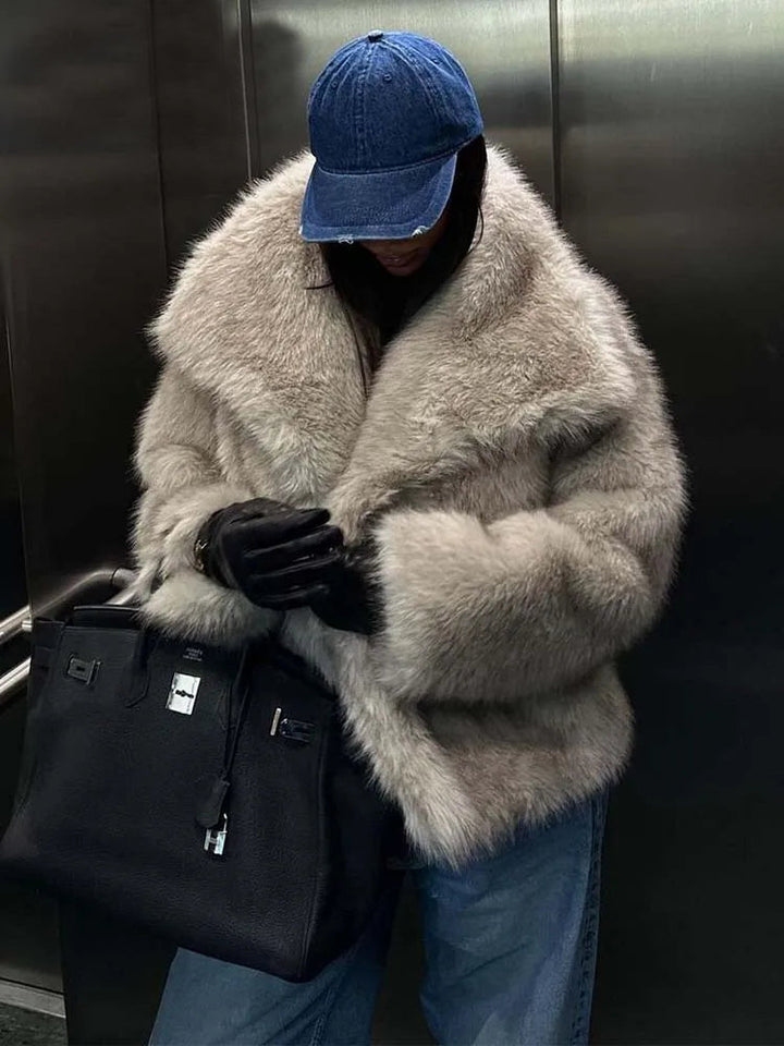 Amy Victoria | Casual winter coat for women