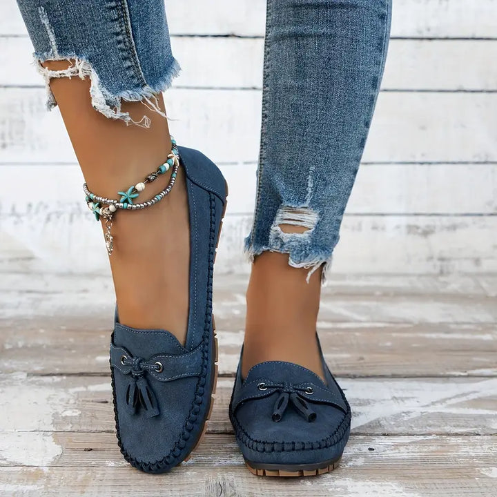 Amy Victoria | Comfortable Soft Moccasins