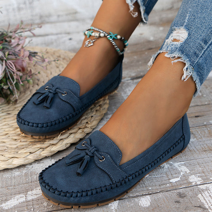 Amy Victoria | Comfortable Soft Moccasins