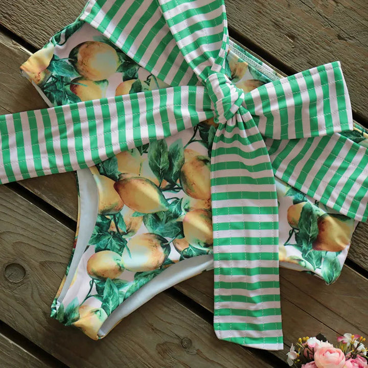 Amy Victoria | Relaxed bikini