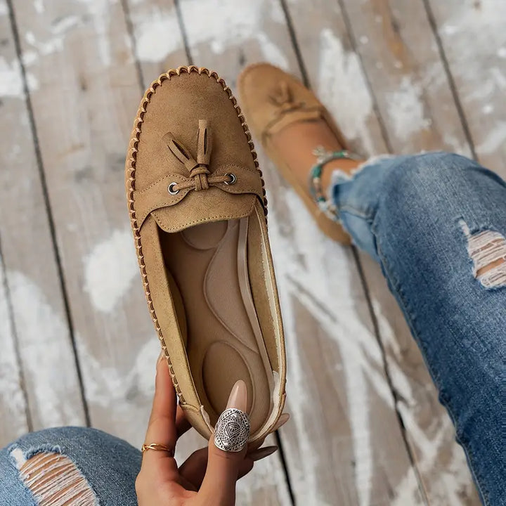 Amy Victoria | Comfortable Soft Moccasins