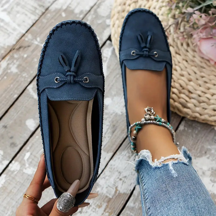 Amy Victoria | Comfortable Soft Moccasins