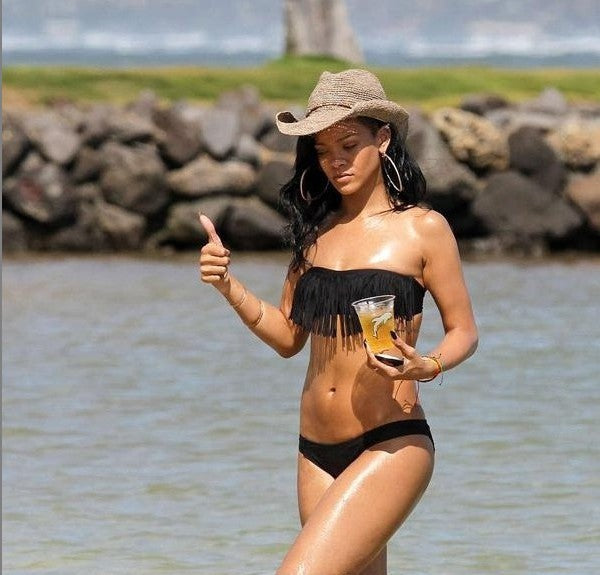 Amy Victoria | Bikini Style