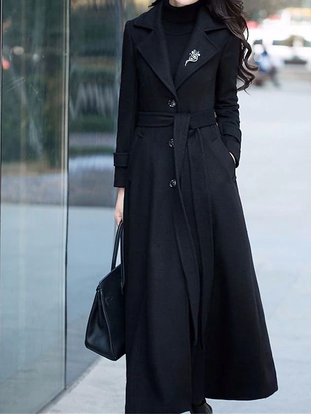 Amy Victoria | Classic Winter Coat