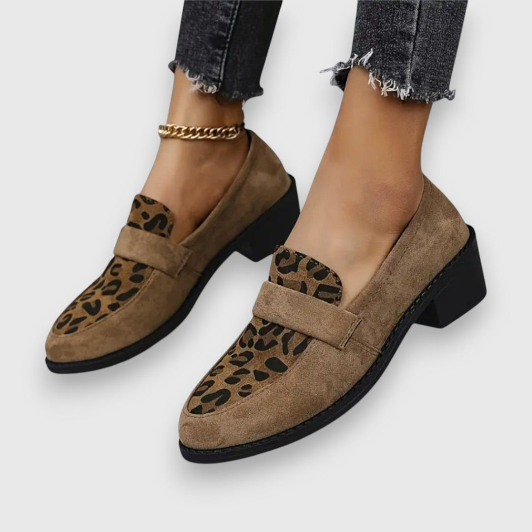Amy Victoria | Comfortable Loafers