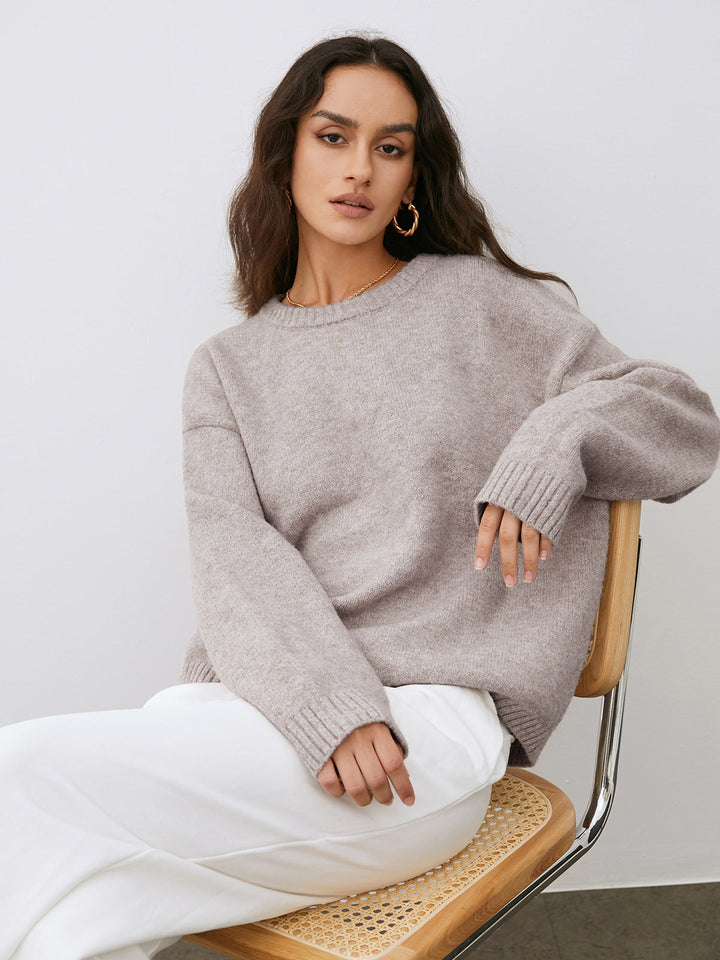Amy Victoria | Casual knitted sweater in autumn