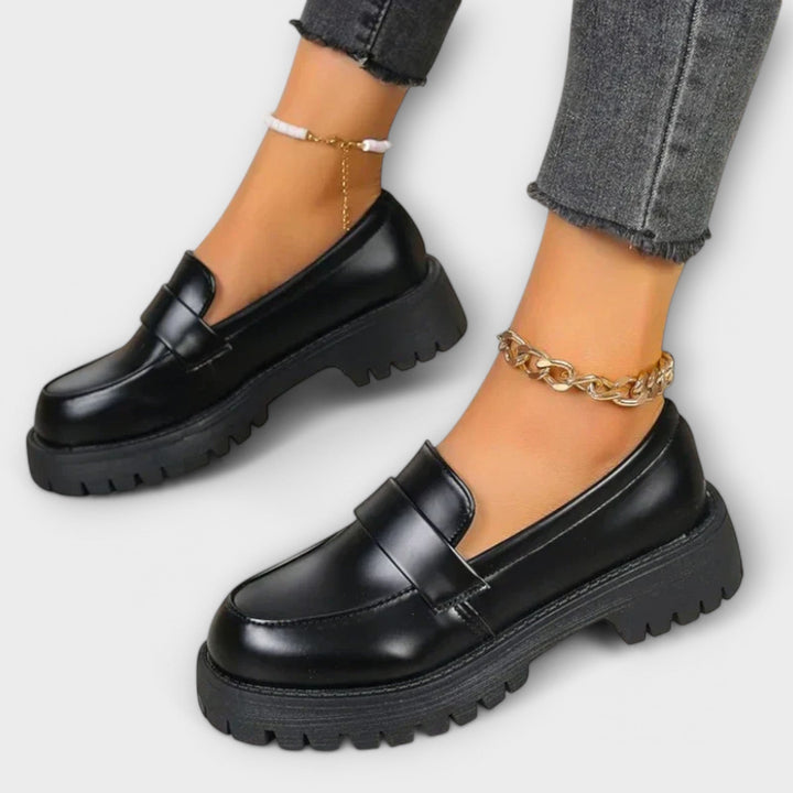 Amy Victoria | Orthopedic Loafers