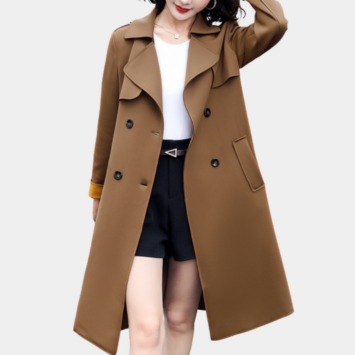 Amy Victoria | Minimalist winter coat