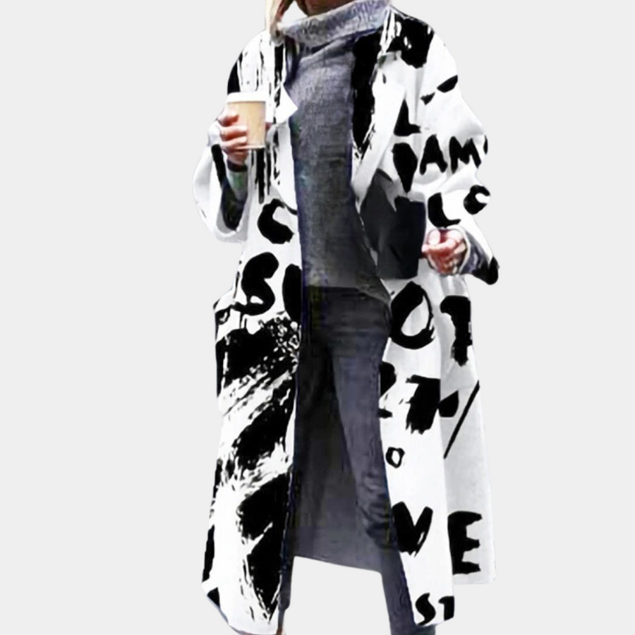 Amy Victoria | Relaxed winter coat