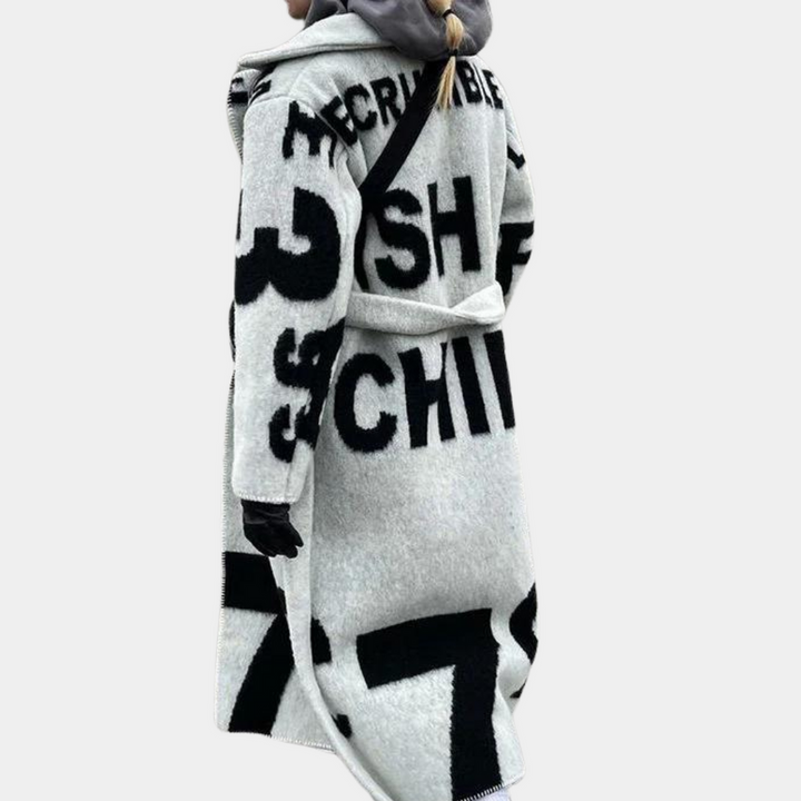 Amy Victoria | Relaxed winter coat