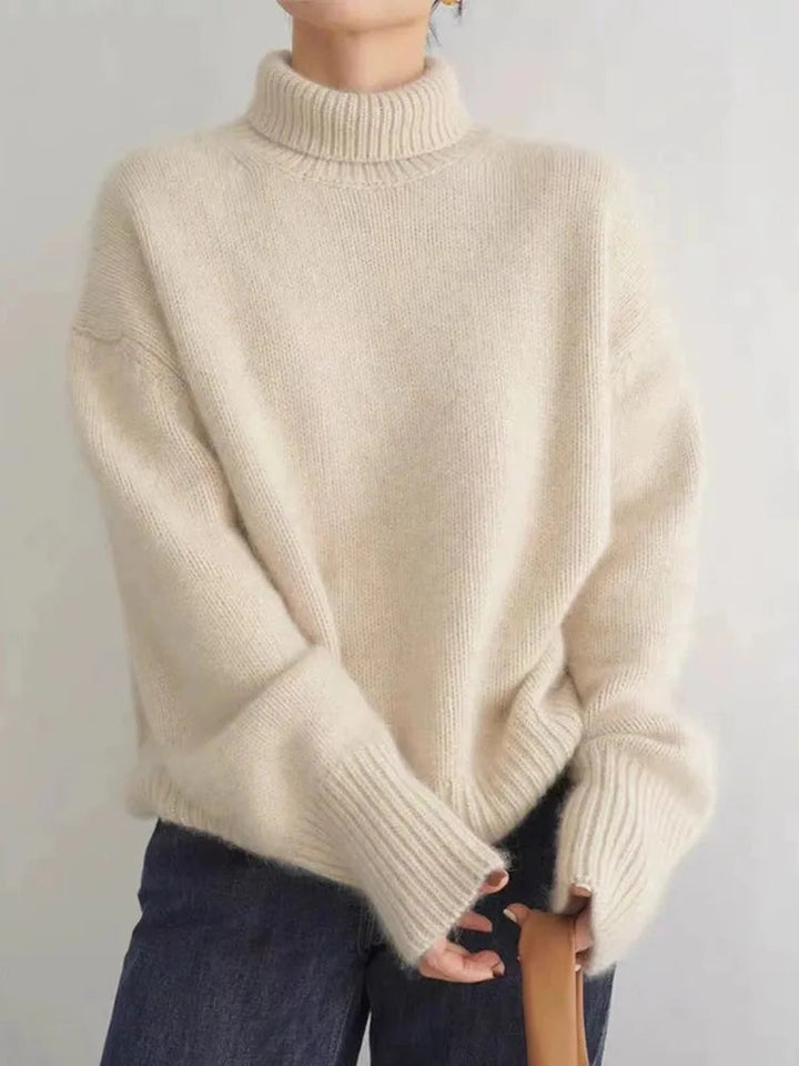Amy Victoria | Cashmere Turtleneck Sweater