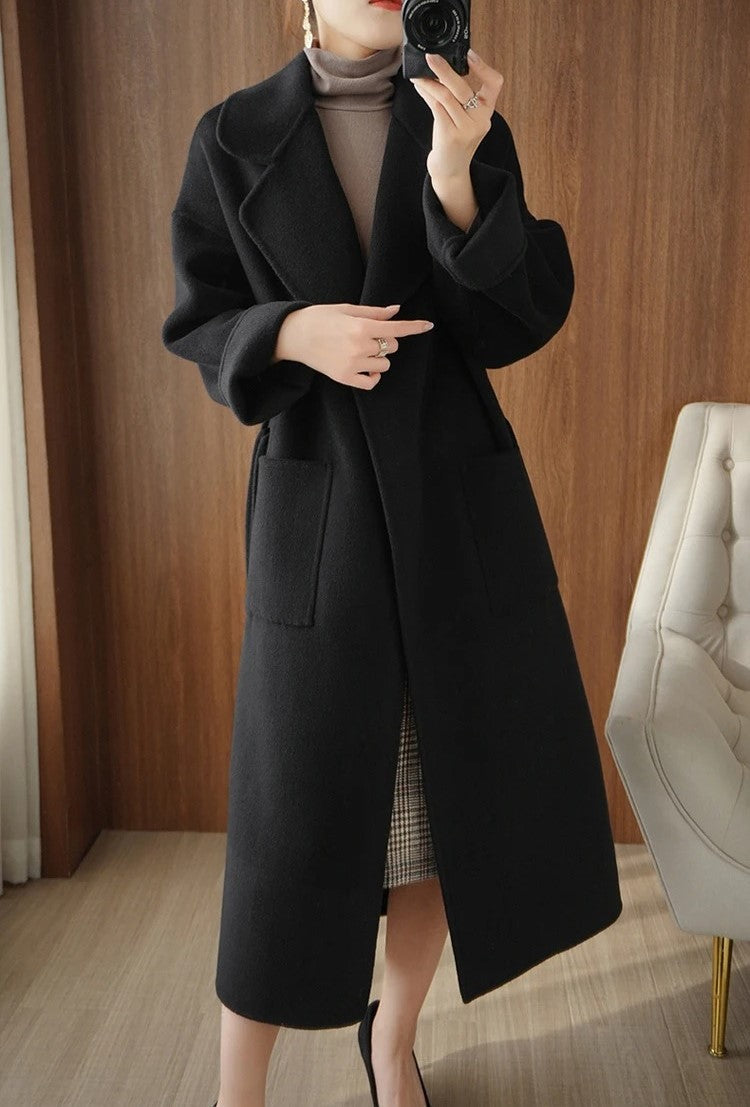 Amy Victoria | Comfortable long coat