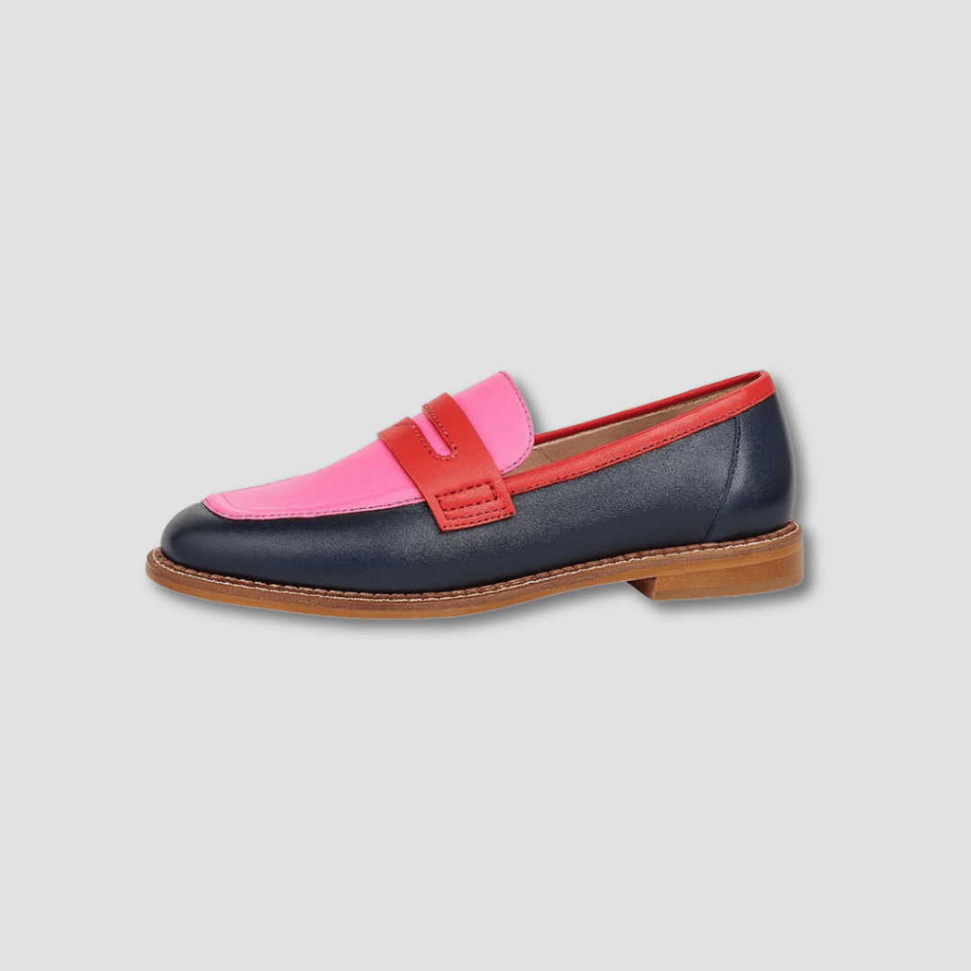 Amy Victoria | Playful Loafers