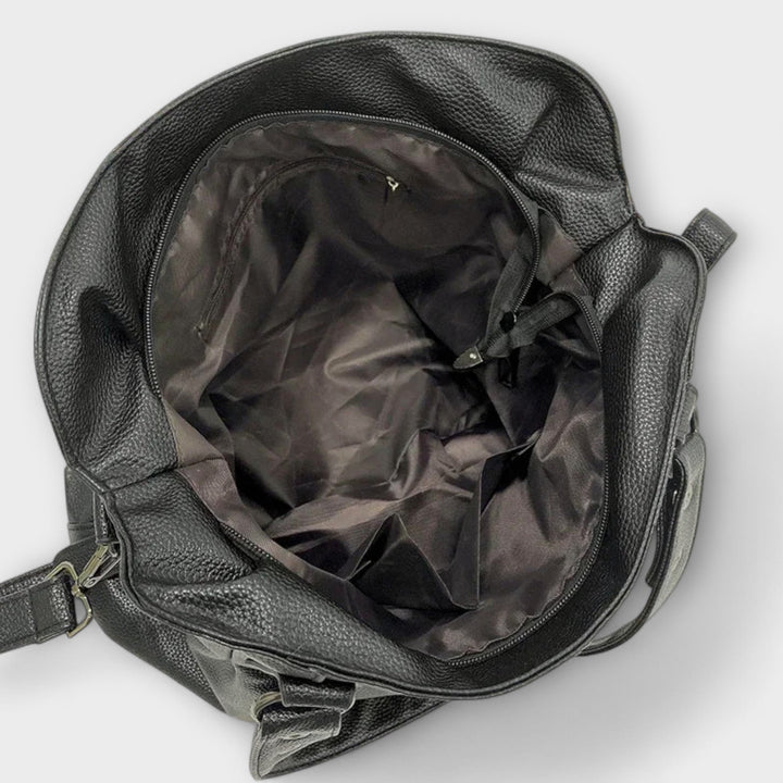 Amy Victoria | Hobo Shoulder Bag