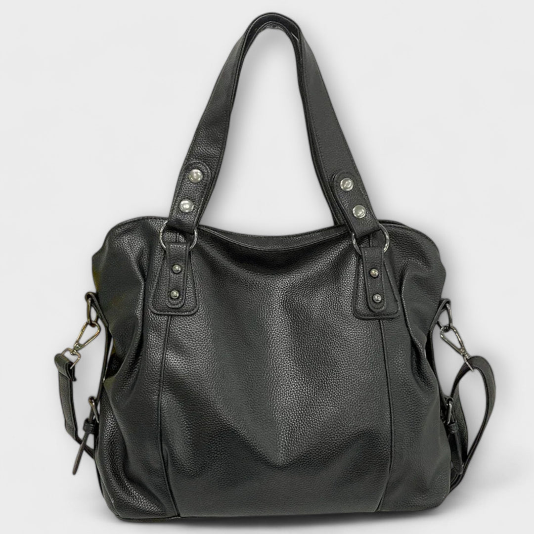 Amy Victoria | Hobo Shoulder Bag