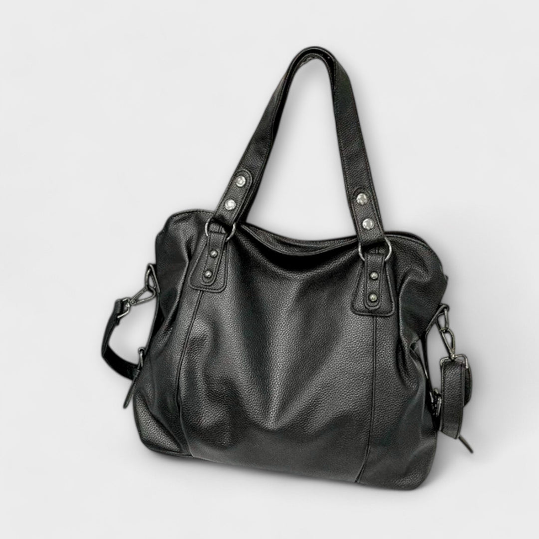 Amy Victoria | Hobo Shoulder Bag