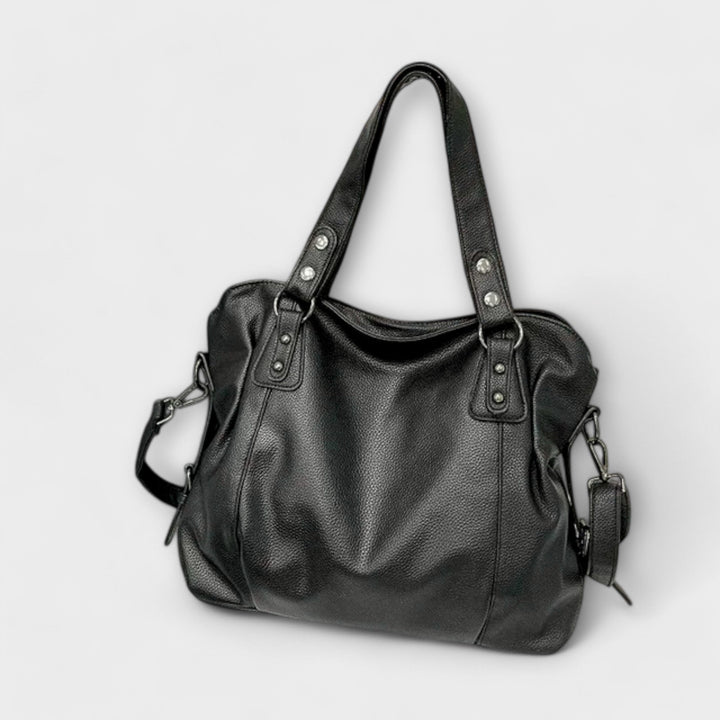 Amy Victoria | Hobo Shoulder Bag