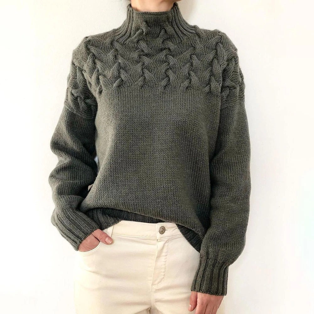 Amy Victoria | Knitted Turtleneck in Warm Color