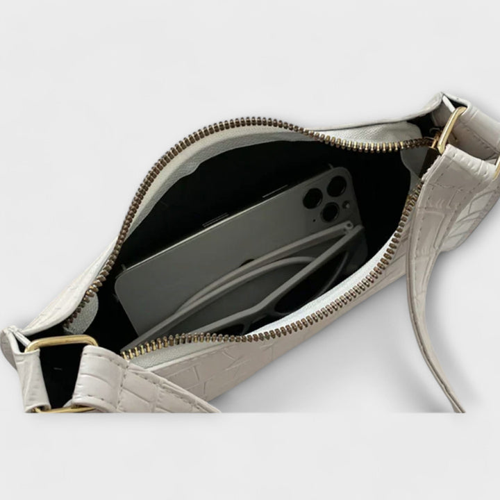 Amy Victoria | Shiny Leather Bag