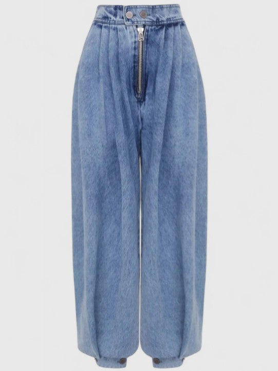 Amy Victoria | Jeans, Comfortable Fit, Stylish Design