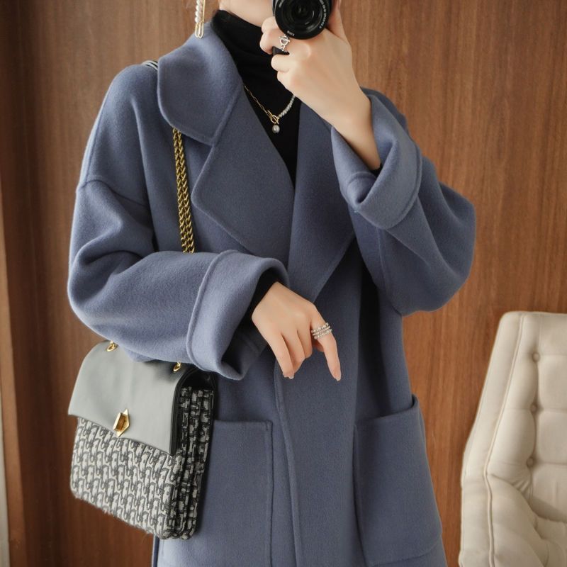 Amy Victoria | Comfortable long coat
