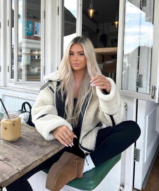 Amy Victoria | Teddy coat