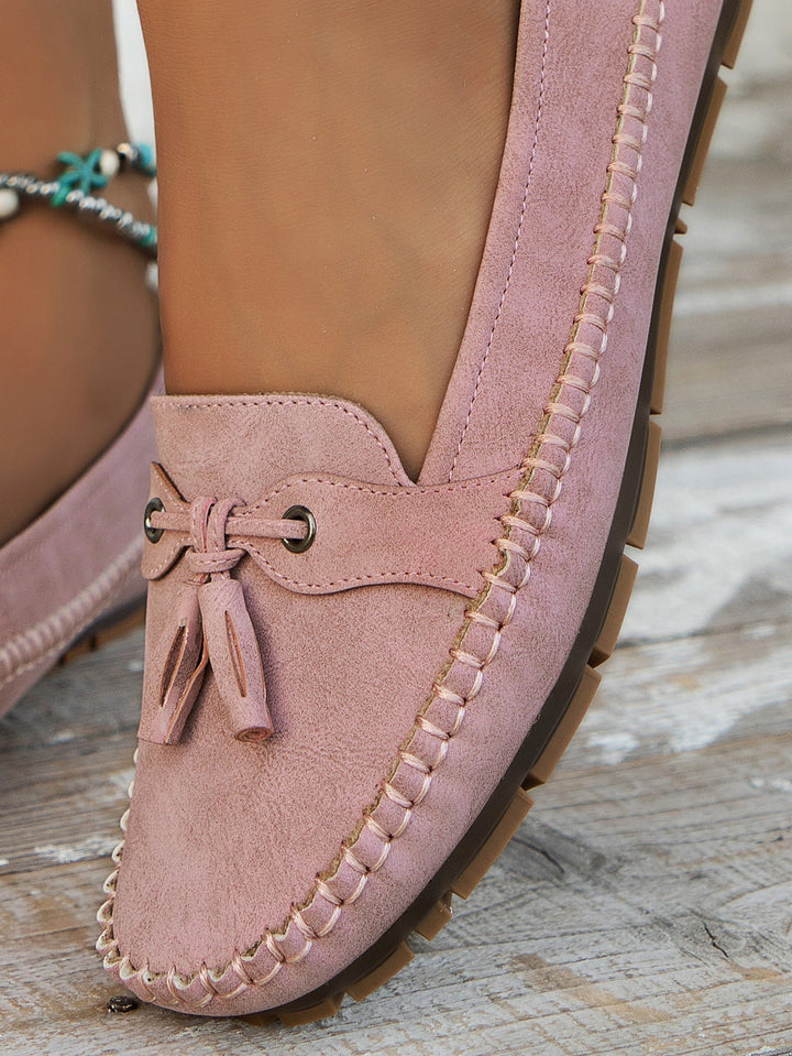 Amy Victoria | Comfortable Soft Moccasins