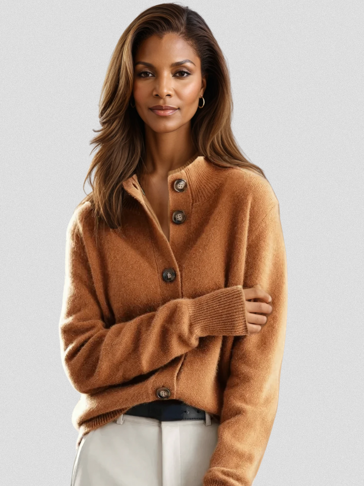 Amy Victoria | Button Cardigan