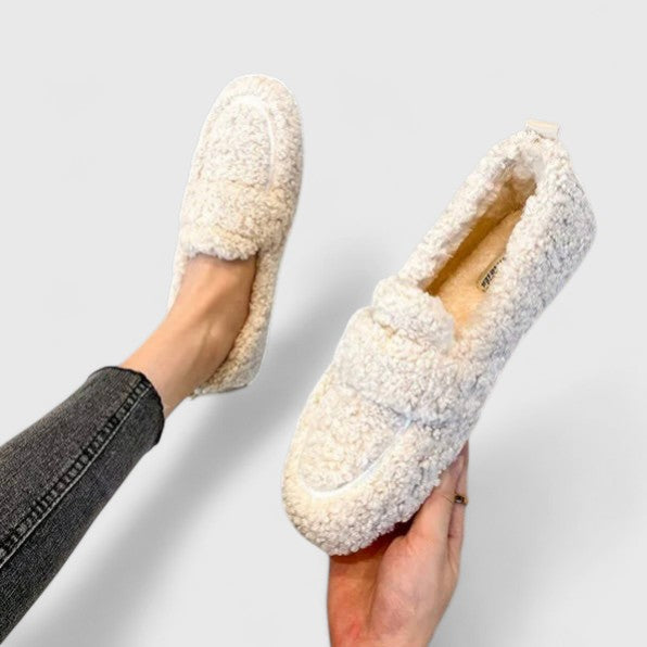 Amy Victoria | Comfortable Loafers