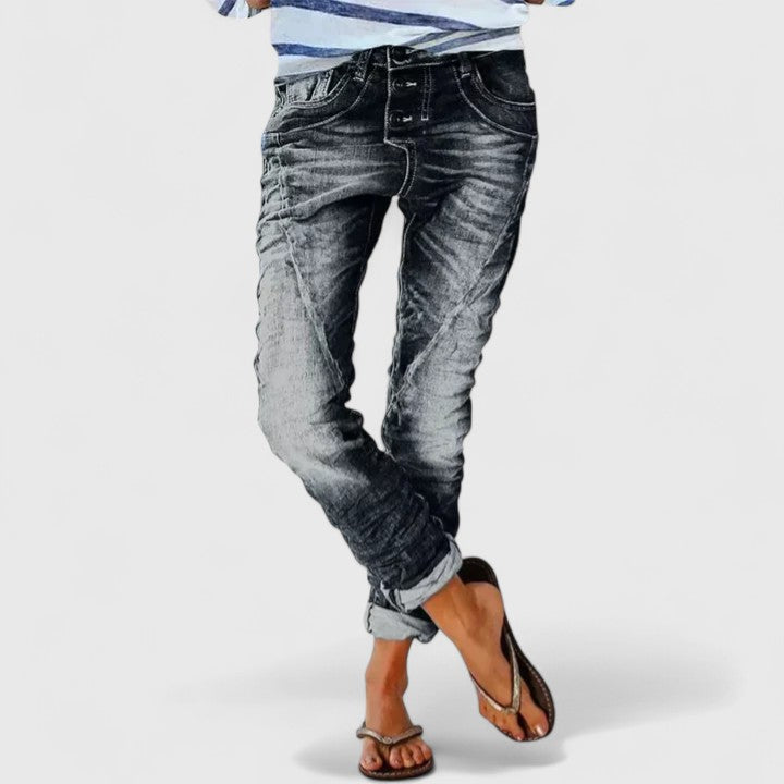 Amy Victoria | Comfortable Pants