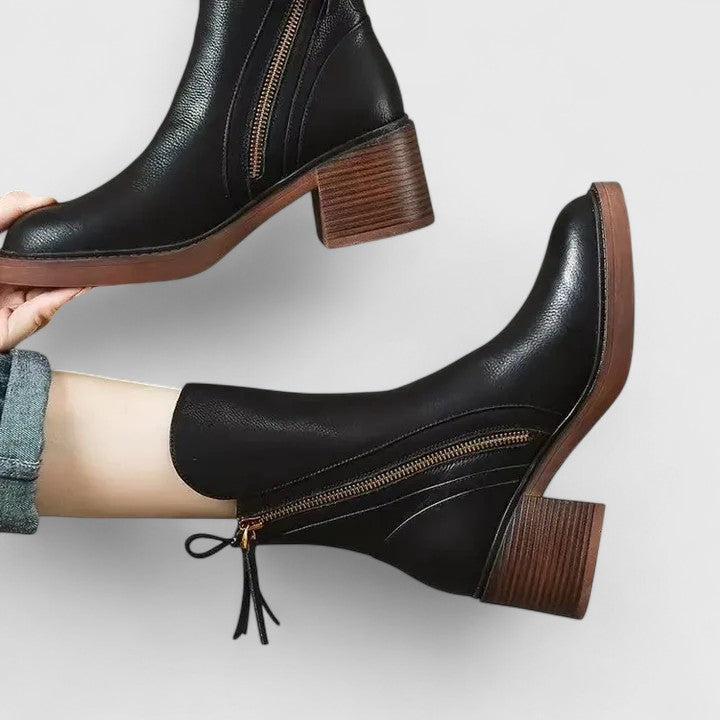 Amy Victoria | Elegant Boots