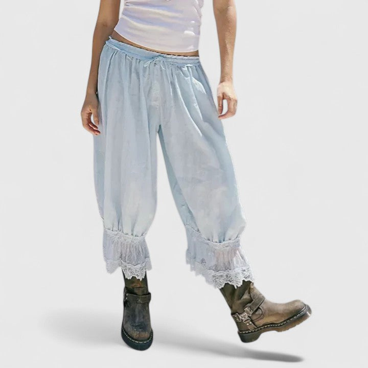 Amy Victoria | Comfortable Trousers