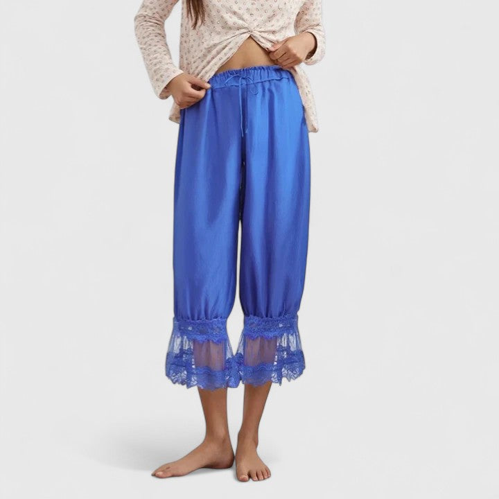 Amy Victoria | Comfortable Trousers