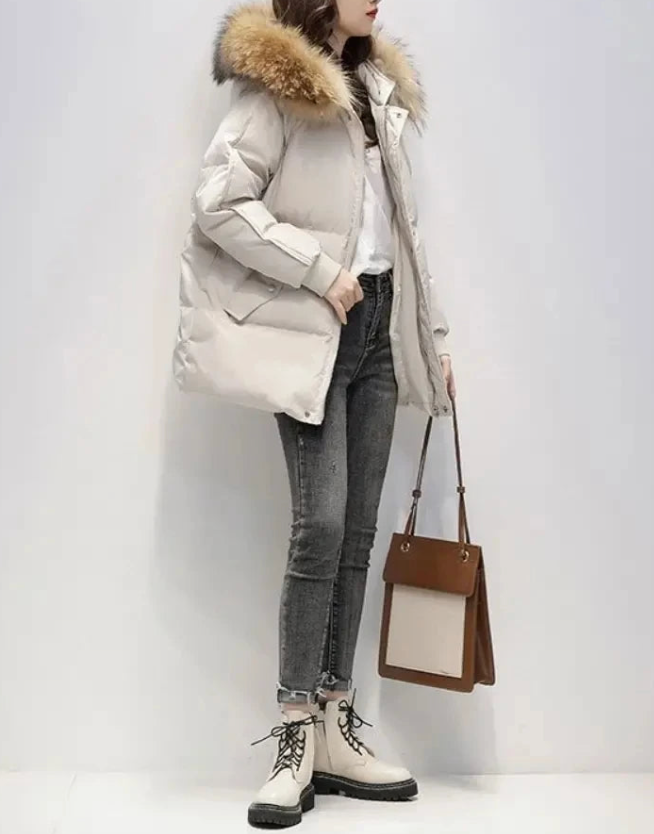 Amy Victoria | Relaxed winter coat